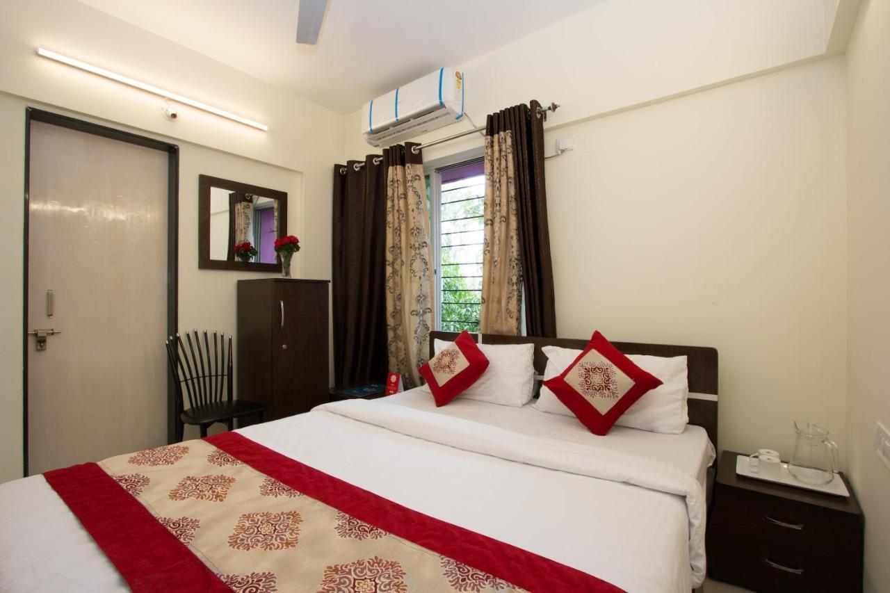 Hotel Oyo 9052 Leisurely Abode à Khadki Extérieur photo