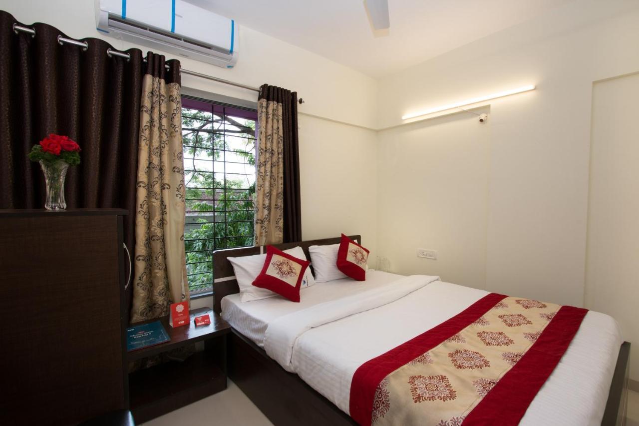 Hotel Oyo 9052 Leisurely Abode à Khadki Extérieur photo