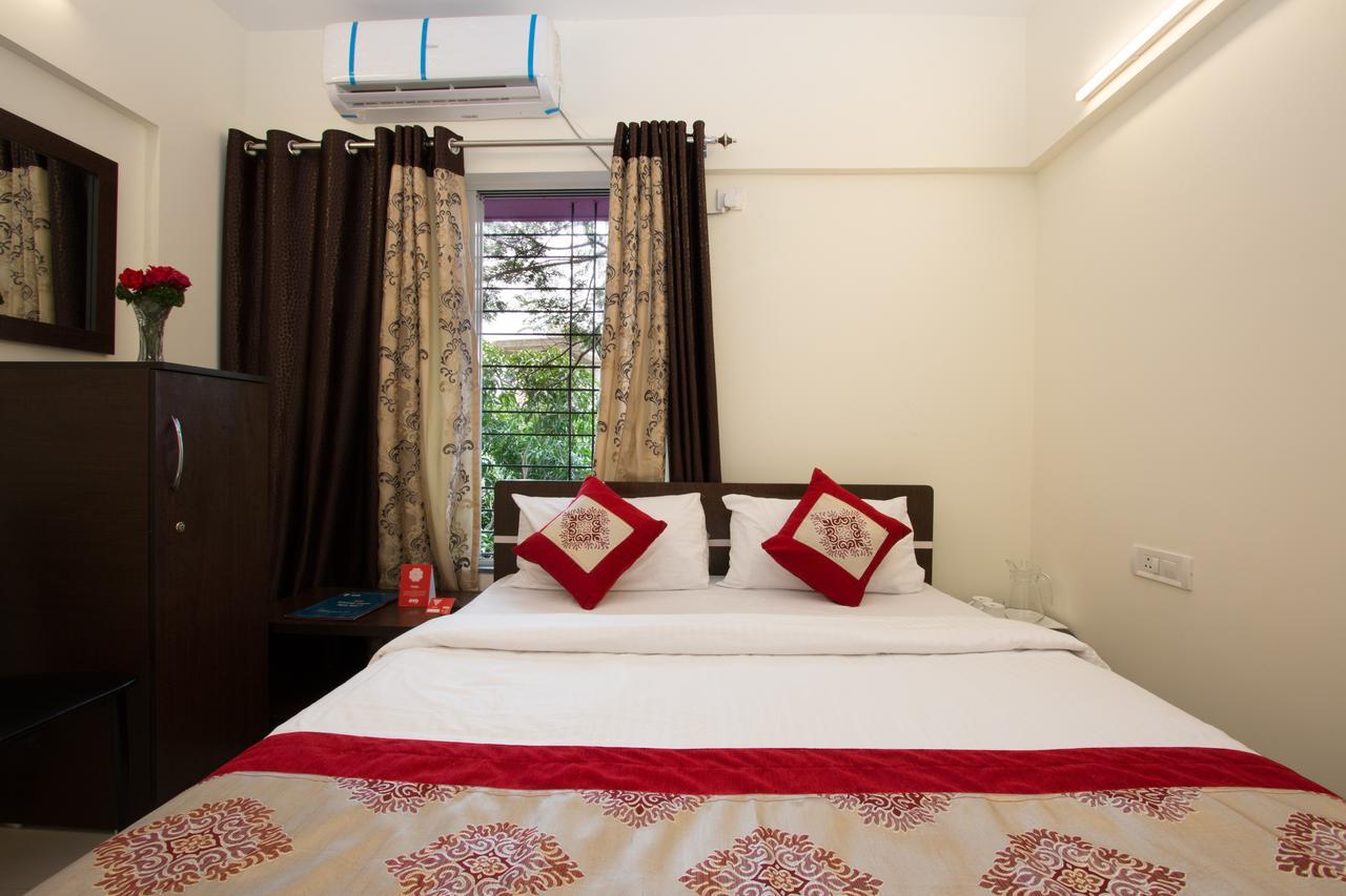 Hotel Oyo 9052 Leisurely Abode à Khadki Extérieur photo